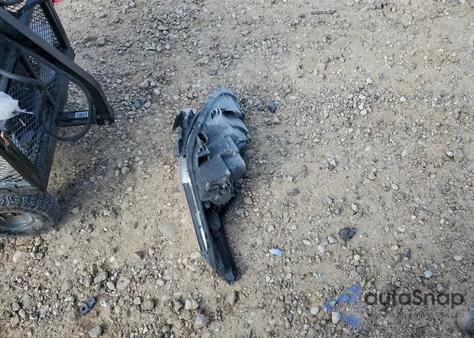 2015 Ford Focus S z USA, uszkodzony, nr VIN 1FADP3E23FL280776